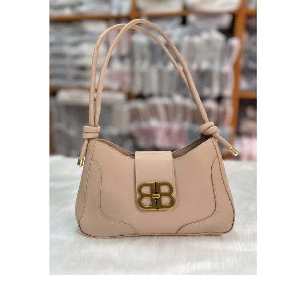 Fashion adjustable shoulder bag made of PU leather for daily use in khaki.