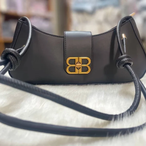 Adjustable PU leather shoulder bag with knot strap for daily use in black