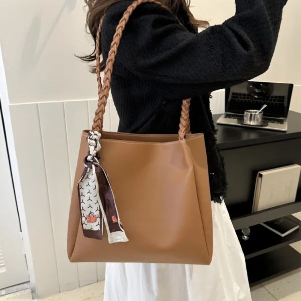 Large-capacity women PU leather tote bag with magnetic closure for daily use in coffee outfit