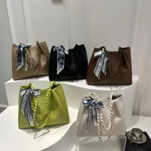 "Women's grid pattern shoulder tote bag made of PU leather with chic ribbon bow for casual use in multi color"